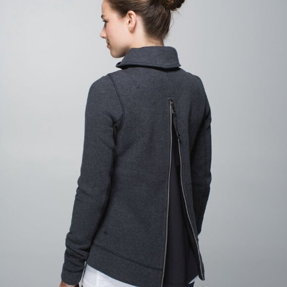 Lululemon En Route Gray Black Jacket Back Zipper Size 2 - Picture 2 of 9
